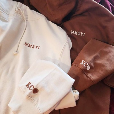Personalized Embroidered Roman Numeral Date Hoodie Gifts for Couple