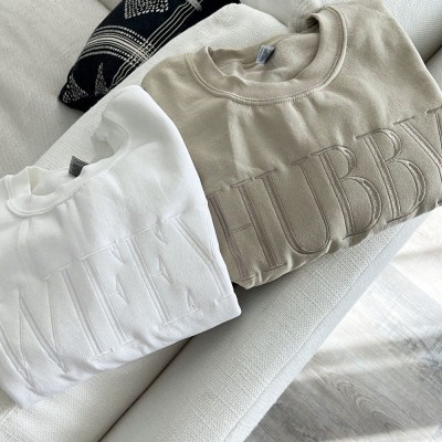 Personalized Embroidered Wifey and Hubby Sweatshirt Matching Couples Outfit Gifts for Couple